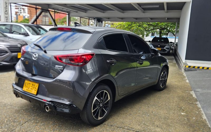 Mazda 2 Grand Touring Automático 2.0-10