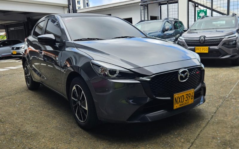 Mazda 2 Grand Touring Automático 2.0-14