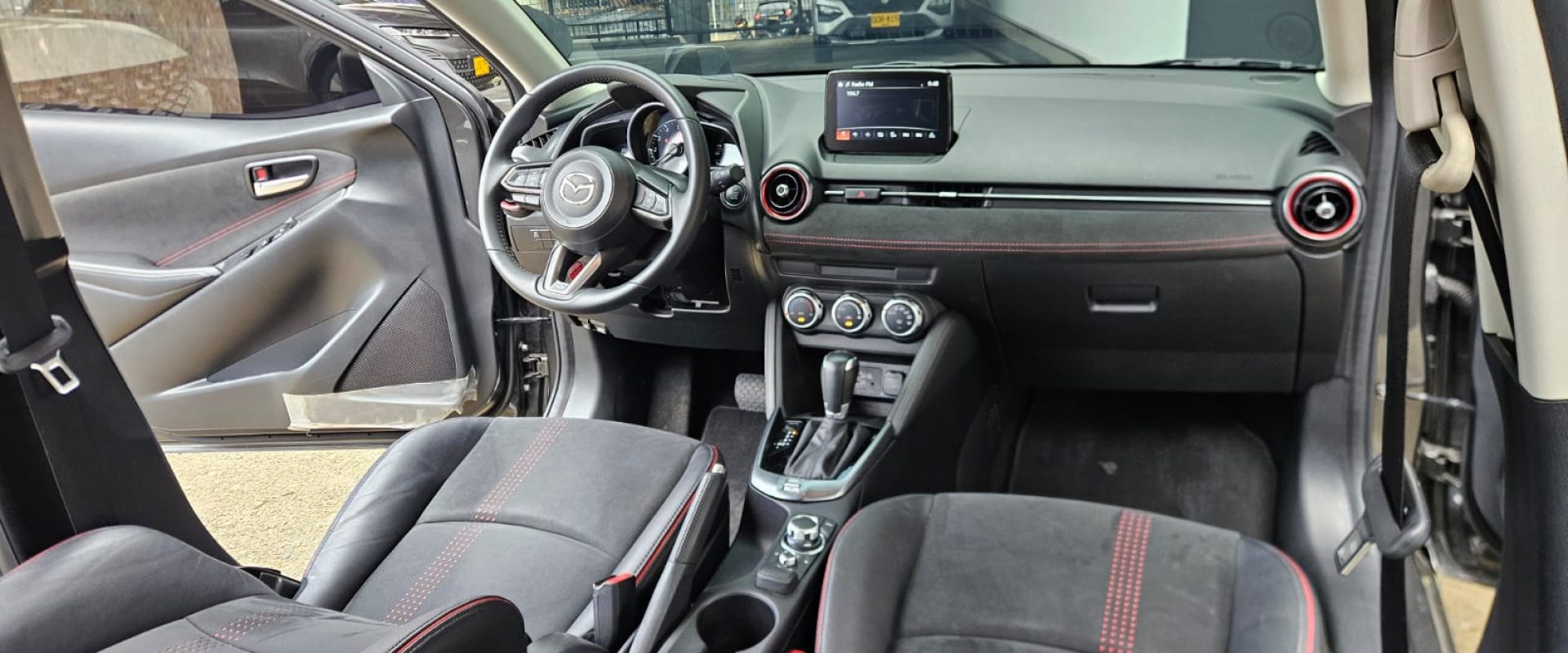 Mazda 2 Grand Touring Automático 2.0-5