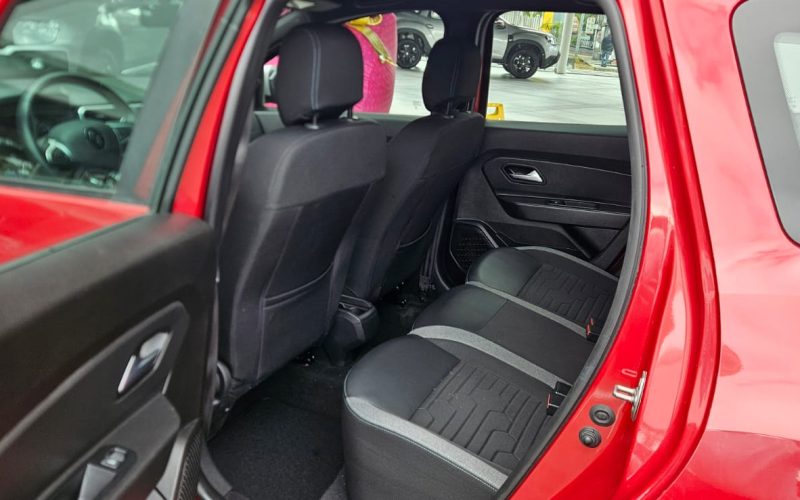 Renault Duster Intens Automatica 1.3T (2023)7