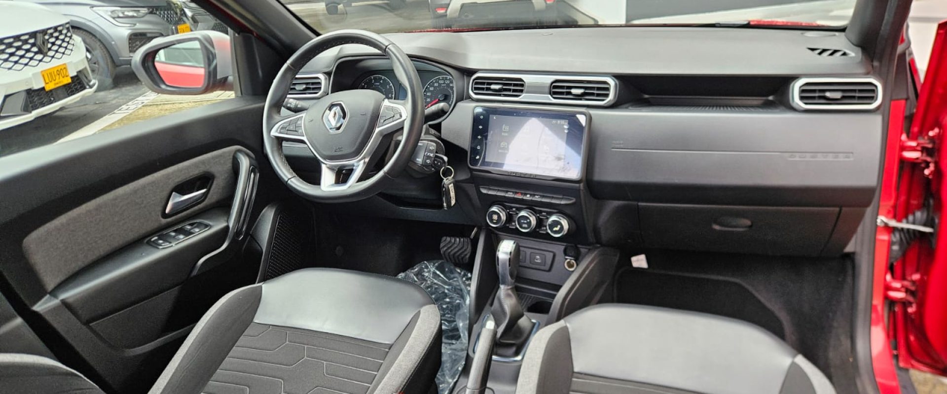 Renault Duster Intens Automatica 1.3T (2023)8