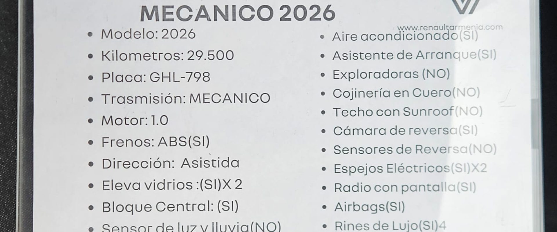 Renault Kwid Iconic 1.0 Mecánico (2023)0