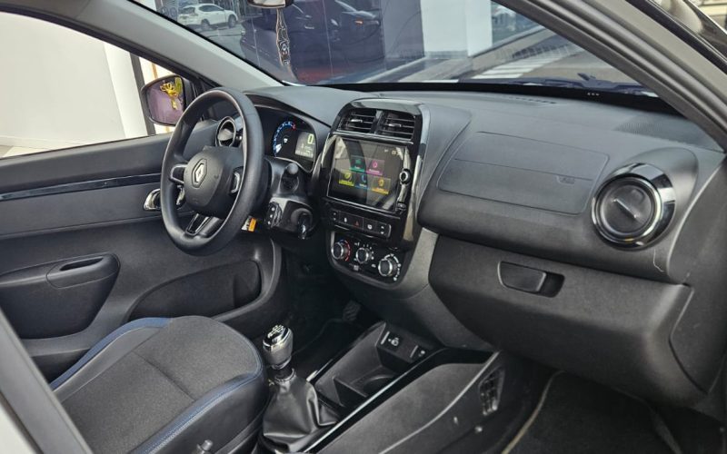 Renault Kwid Iconic 1.0 Mecánico (2023)11