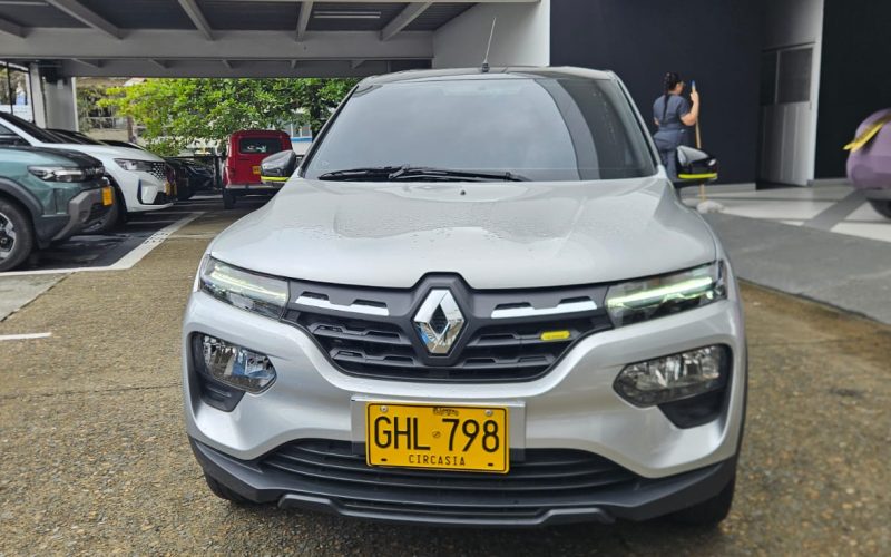 Renault Kwid Iconic 1.0 Mecánico (2023)3