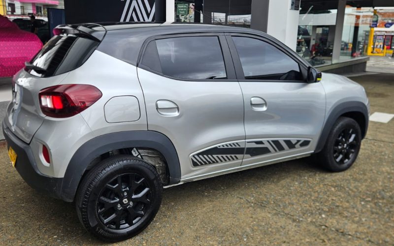 Renault Kwid Iconic 1.0 Mecánico (2023)6