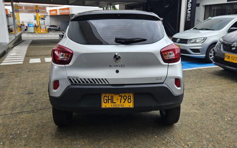 Renault Kwid Iconic 1.0 Mecánico (2023)8