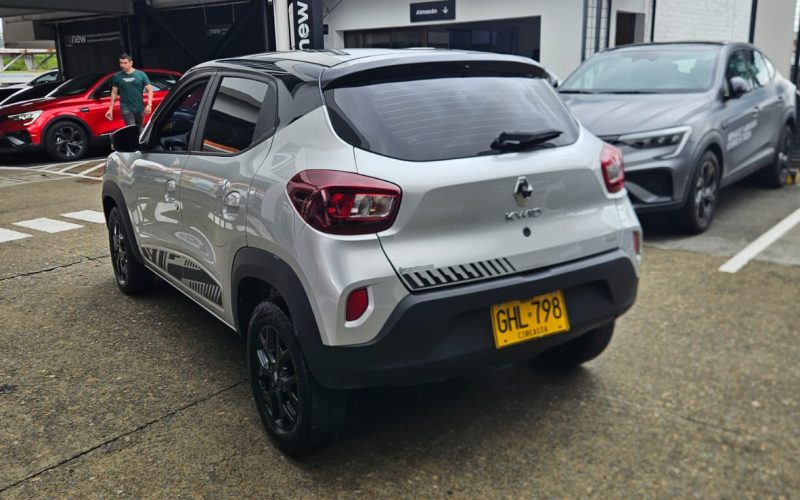Renault Kwid Iconic 1.0 Mecánico (2023)9